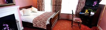 Tower House 3*